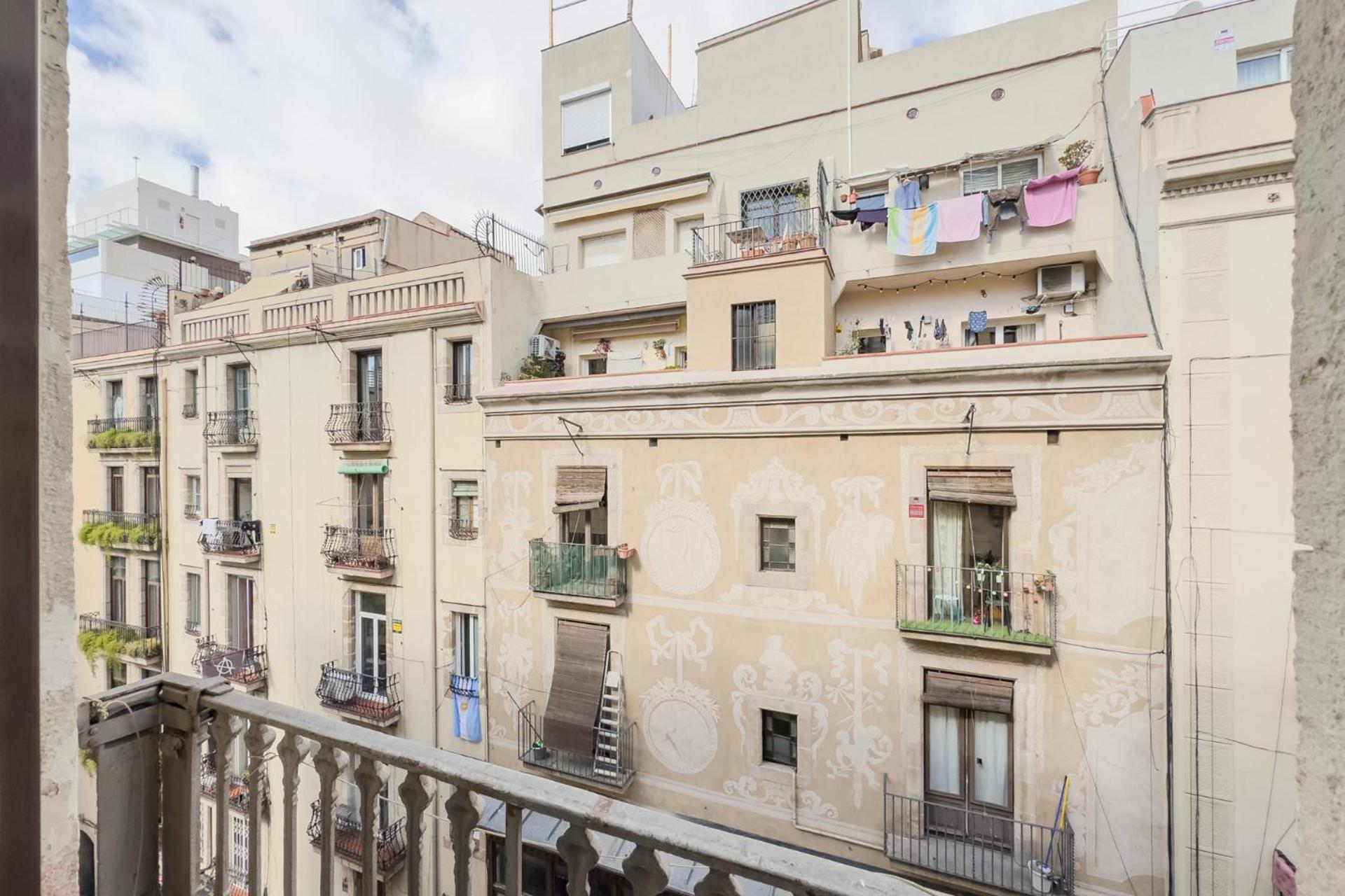 1 Nou De La Rambla *