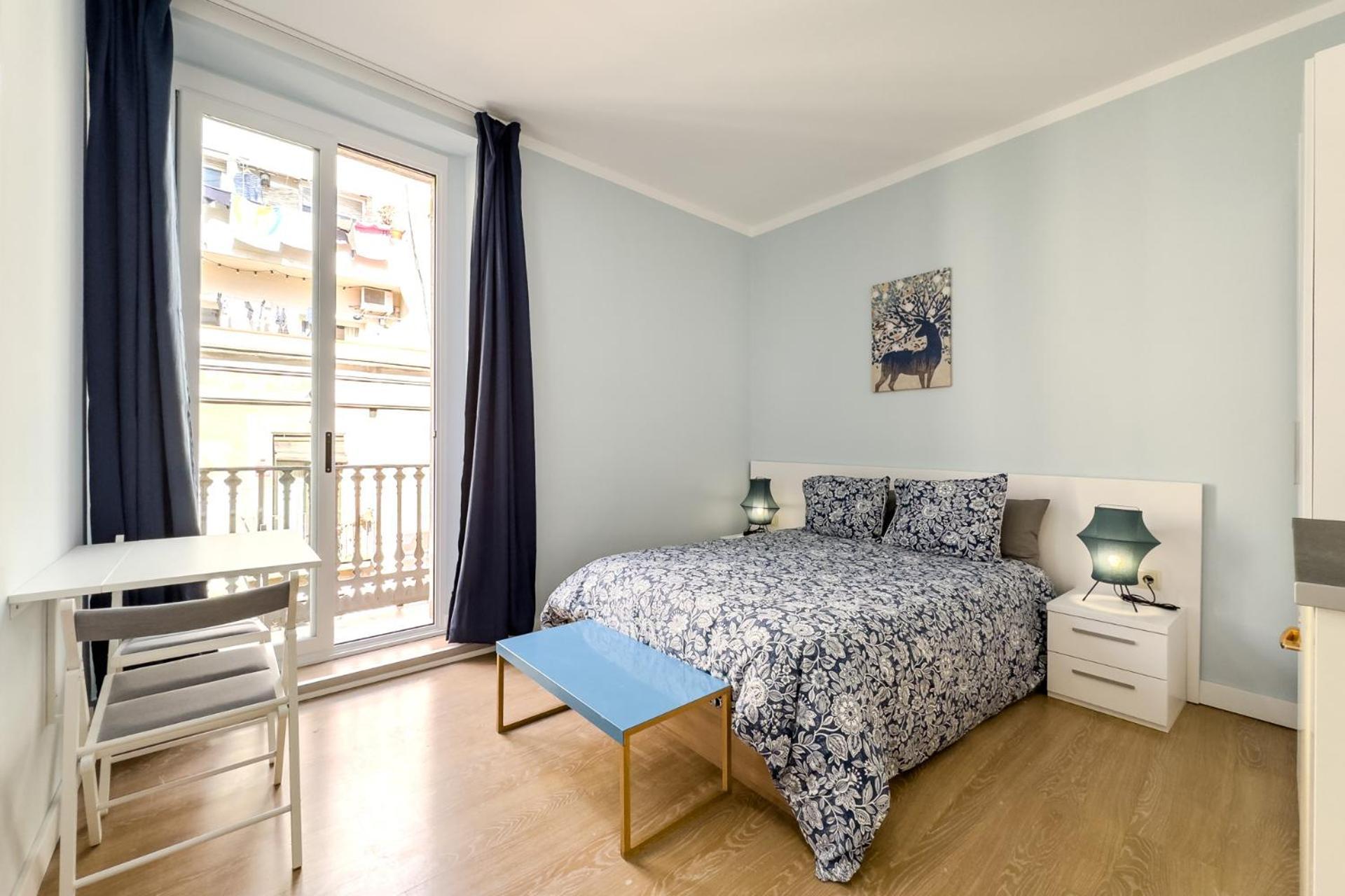 1 Nou De La Rambla Acampamento Barcelona